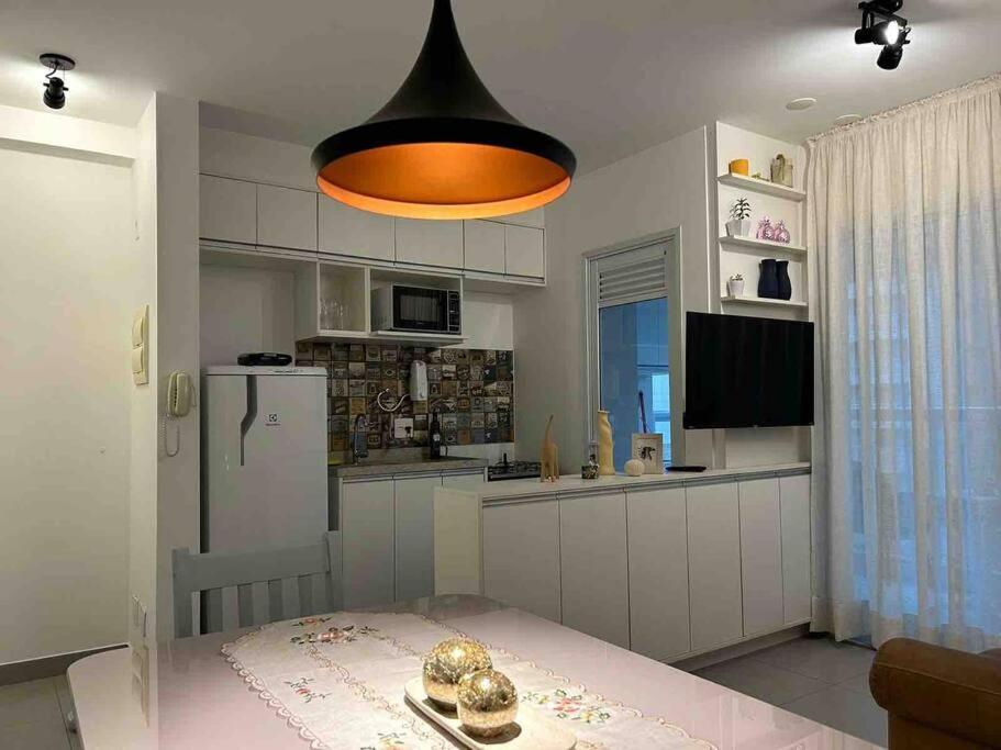 Apartamento Au48 Encantador Com Varanda E Vista Urbana *